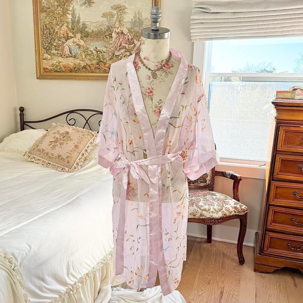 pink floral robe  90s pink floral robe‎ sweet whispers size small